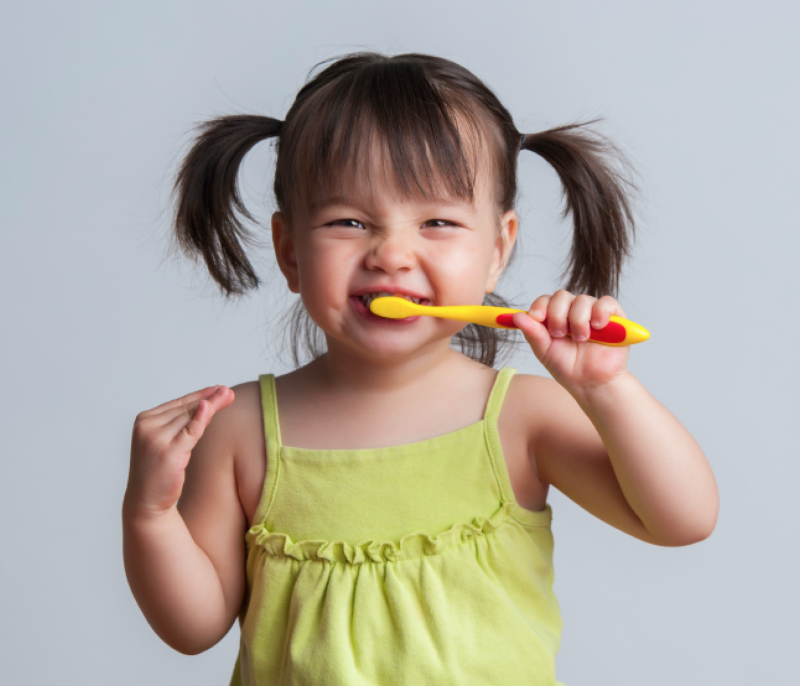 Caring-for-New-Baby-Teeth
